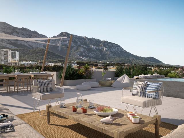Toit terrasse de 161m2 vue collines