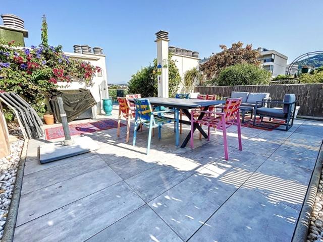 Toit terrasse de 3 pièces Gallia