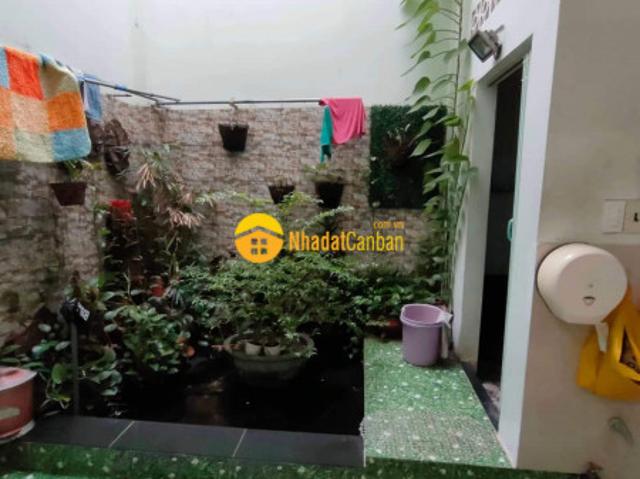 Tôi cần bán gấp nhà 68m2 sát mặt tiền hồng lạc tân bình nhỉnh 5 tỷ 0901966
