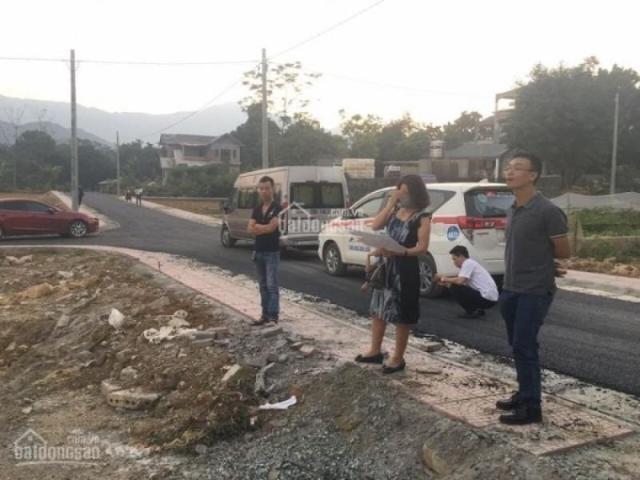 tôi cần bán lỗ lại lô đất do cần vốn làm ăn