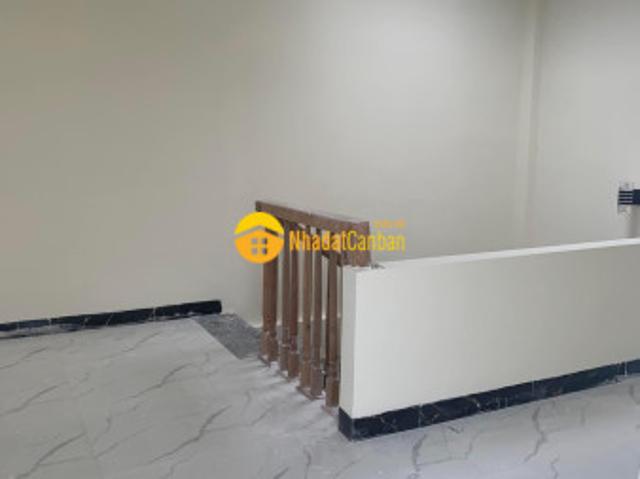 Tôi cần bán nhà ngõ quỳnh, giá 4 tỷ, 16m2x2tầng, sdcc