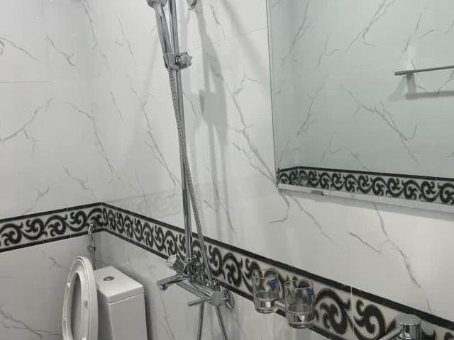 Tôi chủ nhà cho thuê cả nhà mới, Đền Lừ, 130m2x 4.5T Kinh doanh, VP 33 Tr