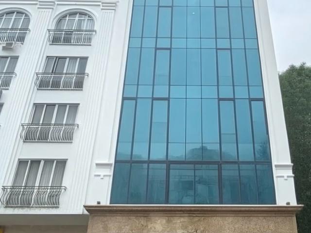 Tôi cho thuê nhà, 133m2 7T, Linh Lang, Đào Tấn, Phan Kế Bính 73 tr