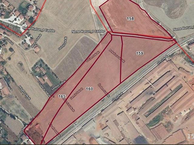 Tokat Turhal Boyacılar Mahallesinde 3 kat imarlı arsalarımız satılıktır