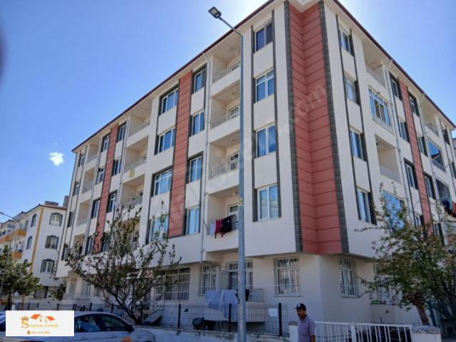 TOKAT TURHAL'DA 3+1 KOMBİLİ SATILIK DAİRE