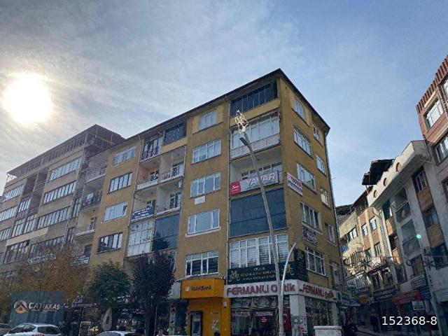 TOKAT MERKEZ ALİPAŞA MH SATILIK 4+1 165 METRE KARE DAİRE