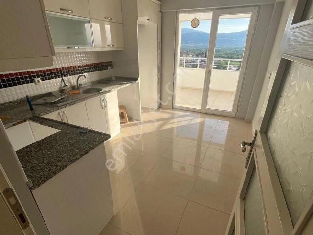 Tokat Niksar Elit Emlaktan Ayvazda Kiralık 3+1 Daire Uygun Fiyata