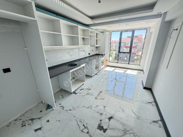 Tokay'dan Yunus Emre Mh.3+1 130m2 Ön Cephe Ebeveyn Banyolu Daire