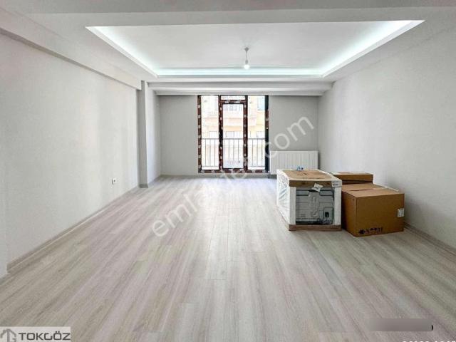 Tokgöz'den Şirinevler Meydan Yakını Sıfır 3+1 Arakat Daire