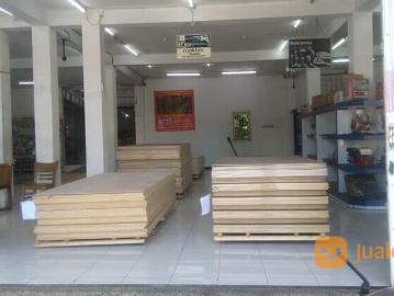 Toko di nol Jl Yos Sudarso Banyuwangi 1300 25x52 m2