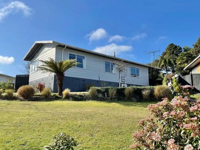tokoroa, 3 bedrooms