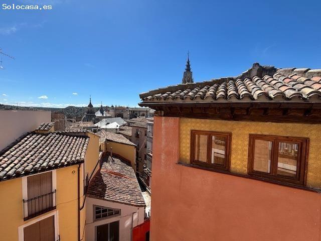 TOLEDO, ZONA CASCO HISTÓRICO,EDIFICIO CENTRICO, CERCANO A LA CATEDRAL, EN 4 PLANTAS, CON VISTAS DES