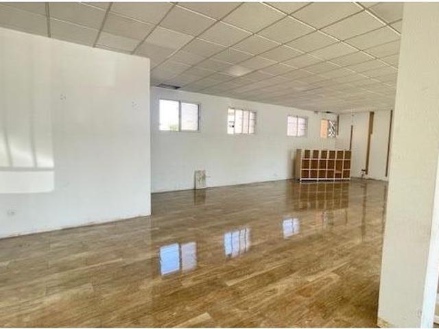 TOLEDO, ZONA SAN ANTÓN,LOCAL DIAFANO 200 M2 EN UNA PLANTA