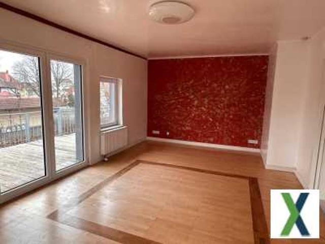 Tolle 4 Zimmer Wohnung mit großem Blakon und Garage in Leutkirch!