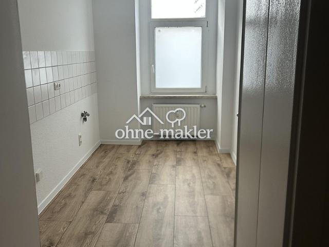 Tolle 1 Zimmer Wohnung frisch renoviert zentrumsnah in Halle