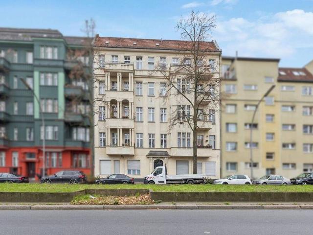 Tolle Altbauwohnung mit Charme in angesagtem Kiez, vermietet an solvente Mieter