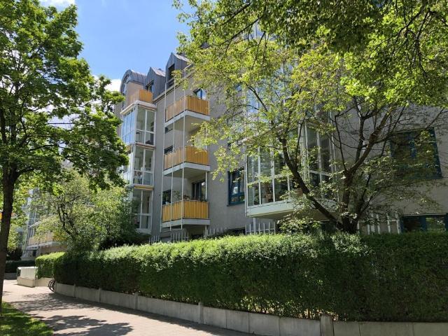 Tolle Dachterrassenwohnung inkl. 2 TG Stellplätzen im Augsburger Univiertel