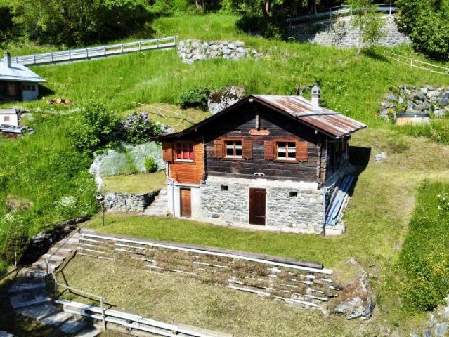 Tolle Gelegenheit, Chalet in idyllischer Lage in Hérémence