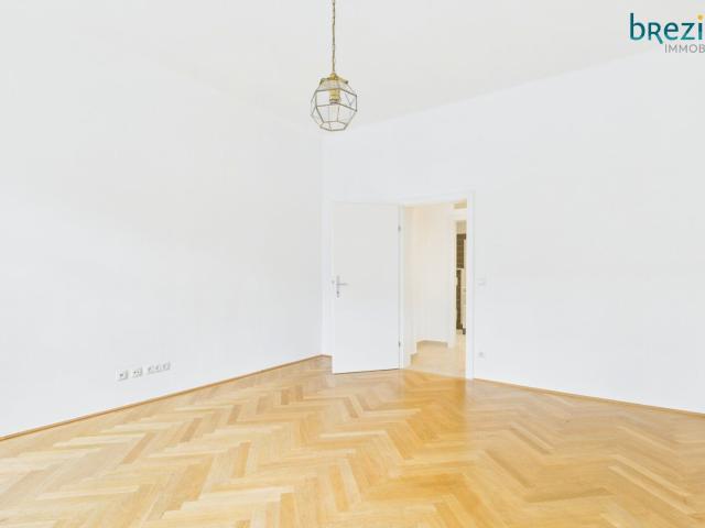 Tolle Lage Nahe U6 Burggasse / Lugner City toller Zustand