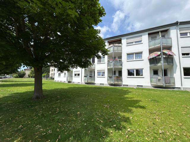 TOLLE LAGE+ Sonnige möblierte 2 Zi Wohnung ruhig gelegen in Ludwigsfeld!