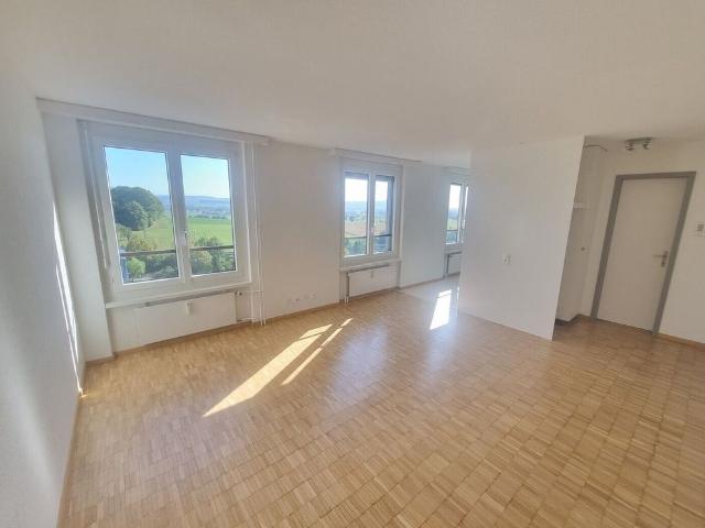 Tolle Single Wohnung mit Einstellplatz – mit traumhafter Aussicht