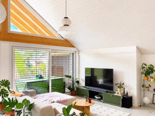 Tolles 4.5 Zimmer Apartment mit Südost Ausrichtung