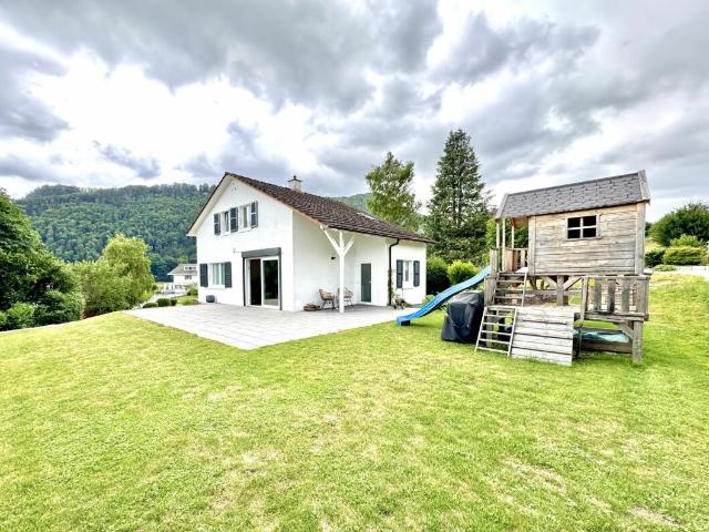 Tolles Einfamilienhaus mit viel Umschwung