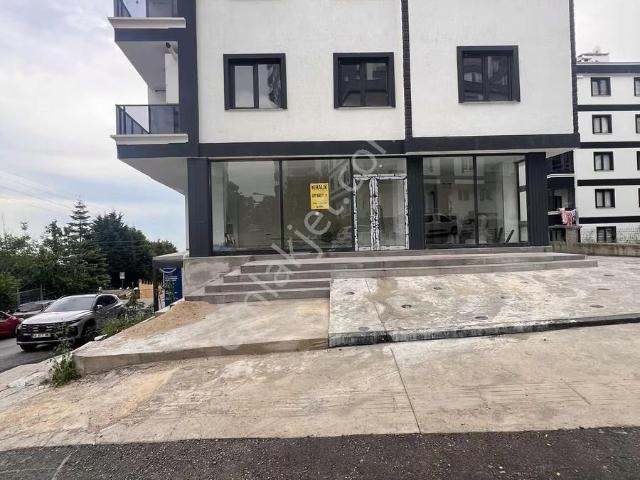 Toptepe Meşe Tesislerinde 60 M2 Dükkan