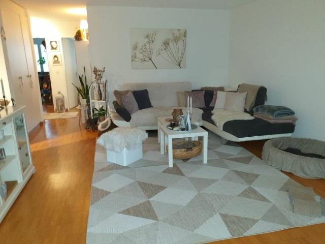 Top 3.5 room condominium standard apartment in a quiet and very central location
