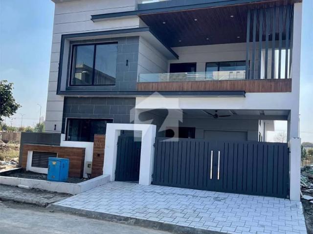 Top City 1 Rawalpindi 10 Marla House Available For Rent
