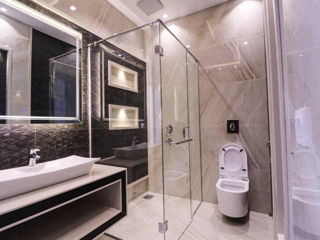 Top Class Design Kanal Brand New Luxury House For Sale