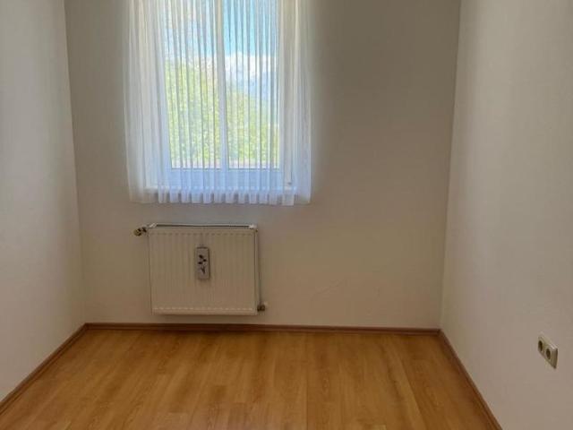 Top aufgeteilte 2 Zimmerwohnung in St. Johann Top 14