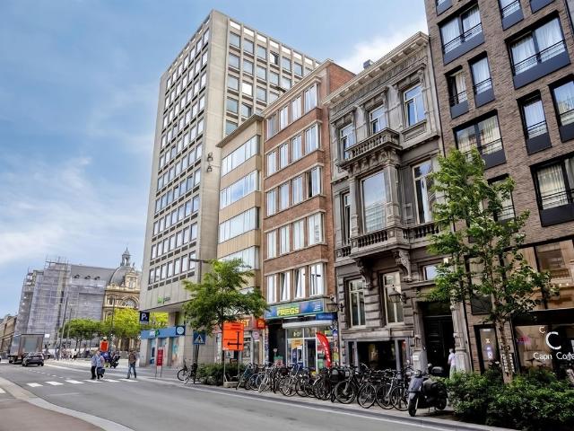 Top gelegen, volledig gemeubeld 2 slaapkamerappartement op de Keyserlei – Meir