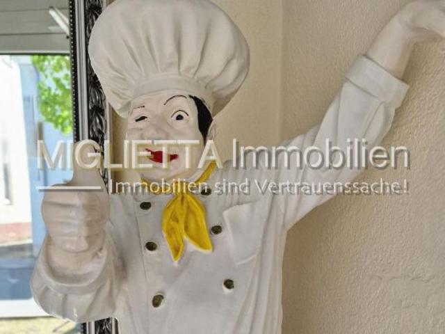 Top Gelegenheit: Eingeführtes Familienrestaurant mit Inventar & Stammkundschaft abzugeben