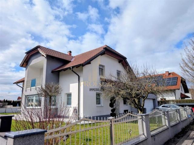 Top gepflegtes Einfamilienhaus in Weißkirchen mit Erdwärme, Fußbodenheizung, neue Einbauküche & Pool ! Absolute Ruhelage!