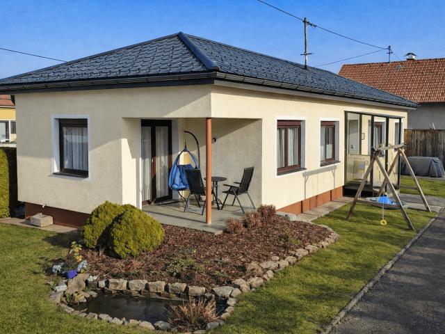 TOP GEPFLEGTER BUNGALOW MIT 2 STELLPLÄTZEN IN MATTIGHOFEN
