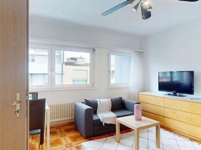 Top equipped & urban at Train Station SBB Gundeli, Basel Amsterdam Apartments for Rent