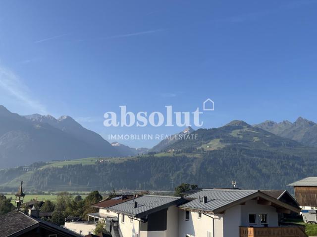 TOP: Ferienwohnung mit 75 m², 2 Schlafzimmer & Terrasse in sonniger Lage in Fürth/Kaprun. Mit Schwimmbad!