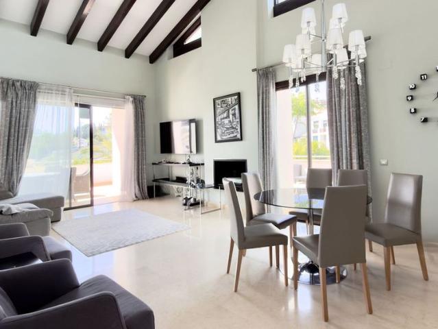 Top Floor Apartment · El Paraiso