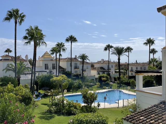 Top Floor Apartment Estepona
