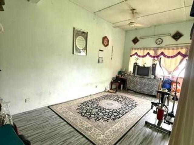 TOP FLOOR Flat Low Cost Taman Mulia Jaya Ampang