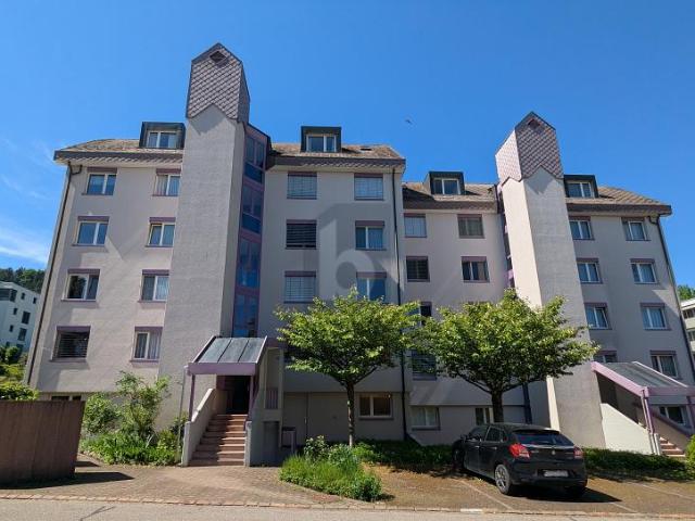 TOP FLOOR MIT CHEMINÉE UND GROSSER TERRASSE