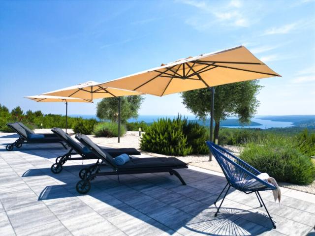 Top Investment: Stilvolle Villa mit zwei Ferienapartments und Meerblick in Istrien