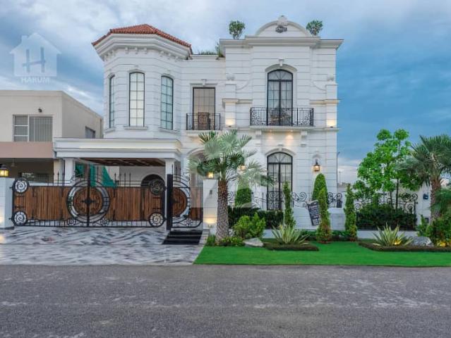 Top of line spanish design brand new bungalow for sale