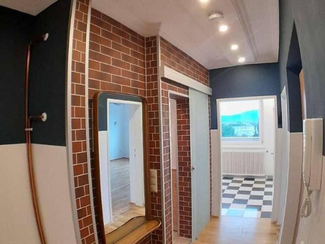 TOP OFFERT PANORAMA WOHNUNG TOP APARTMENT PENTHOUSE FEELING inkl PARKING Stellplatz Hof
