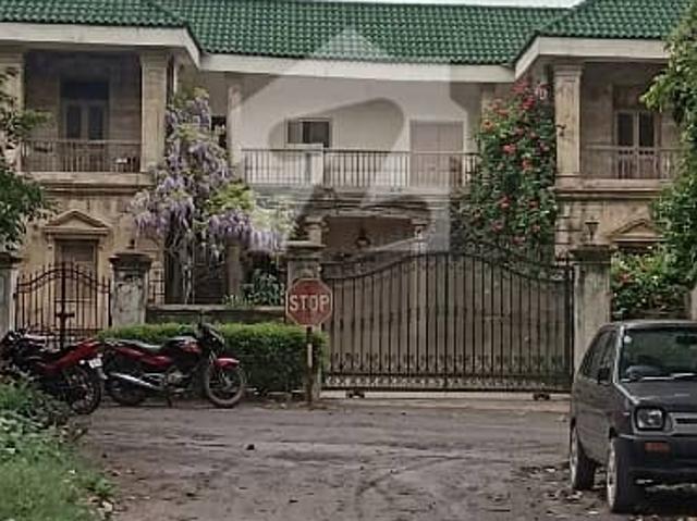 Top Location 2000 Sq Yards Back Open Plot with Margalla Hills View in F 6/2