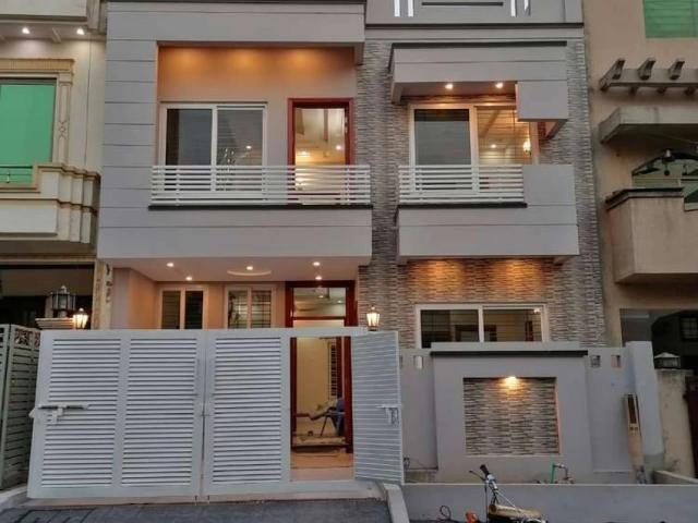 Top Location 25x40 Brand New House For Sale in G13/1 Islamabad G 13 ID 16552