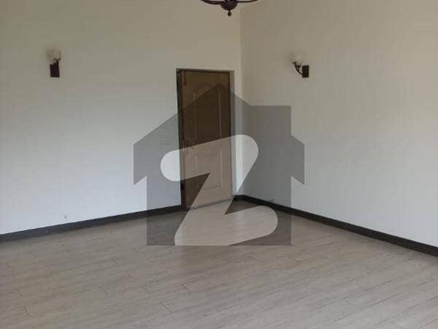 Top location one kanal upper portion 3 bedroom with attached baths available for rent