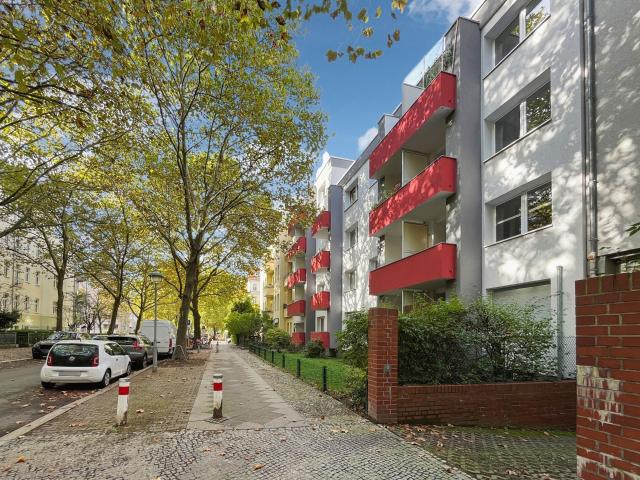 Top Lage, vermietete 1 Zimmer Eigentumswohnung, nahe der Schloßstraße in Berlin Steglitz