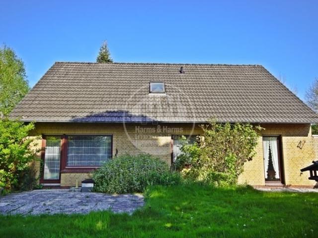 Top Lage in Ems Jade Kanal Nähe: Einfamilienhaus in zentraler Siedlung